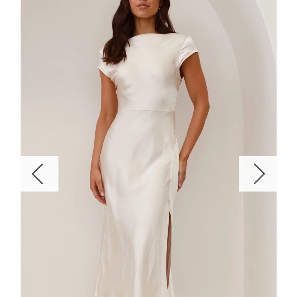 NWT Billy J White Sheath Midi Dress with Bateau Neckline